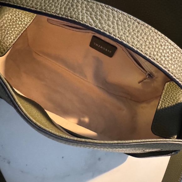 The Horse  Clementine Bag Olive - sold out, dust cover included - Picture 6 of 9